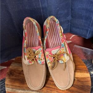 Sperry Women's Floral Tan Boat Shoes